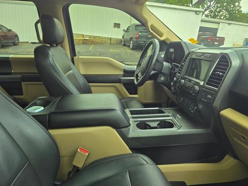 Used 2016 Ford F150 XLT w/ Equipment Group 302A Luxury AWD/4WD image 3