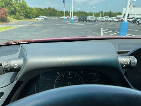 Used 2023 Lexus ES 350 w/ Accessory Package (Z2) FWD image 31