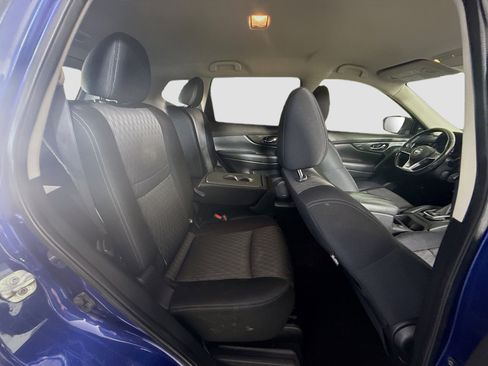 Used 2017 Nissan Rogue SV FWD image 27
