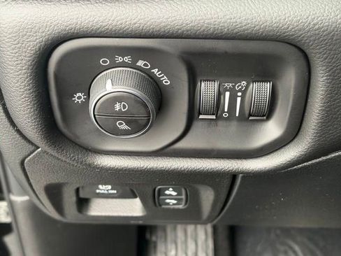 New 2026 RAM 1500 Big Horn AWD/4WD image 22