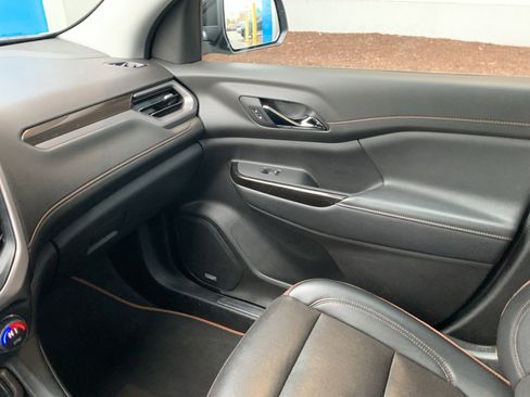 Used 2021 GMC Acadia AT4 image 43