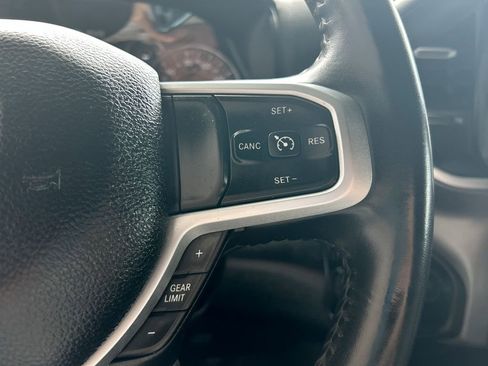 Used 2024 RAM 3500 Big Horn image 19