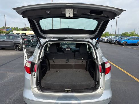Used 2014 Ford C-MAX SE w/ Equipment Group 203A FWD image 22