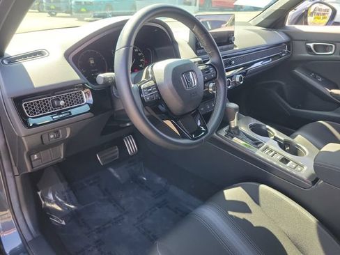 Certified 2025 Honda Civic Sport image 17