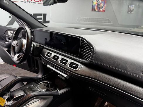Used 2023 Mercedes-Benz GLS 450 4MATIC image 53