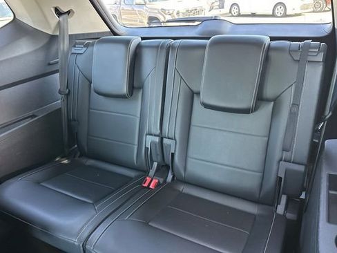 Used 2022 Volkswagen Atlas SEL image 17