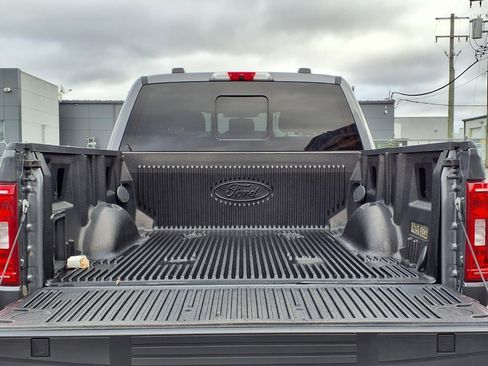 Used 2021 Ford F150 XLT w/ Equipment Group 302A High image 9