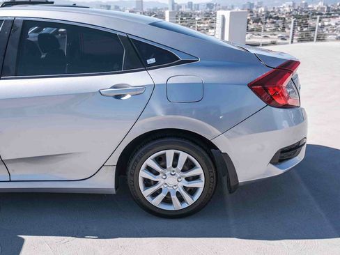 Used 2018 Honda Civic LX image 8
