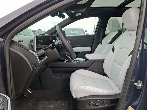 New 2025 Cadillac XT4 Sport image 34