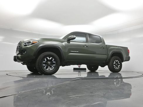 Used 2022 Toyota Tacoma TRD Off-Road w/ Technology Package RWD image 54