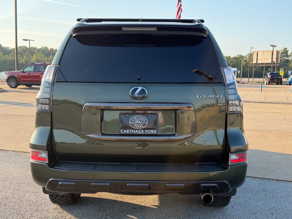 Used 2023 Lexus GX 460 w/ Black Line Special Edition AWD/4WD image 4
