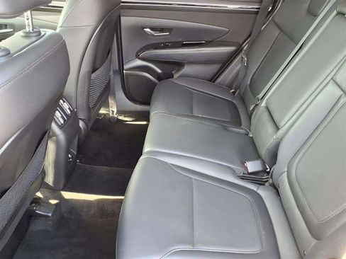 Certified 2023 Hyundai Tucson Limited w/ Cargo Package image 9