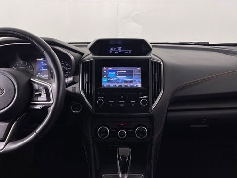 Used 2021 Subaru Crosstrek 2.0i Premium w/ Moonroof Package AWD/4WD image 16