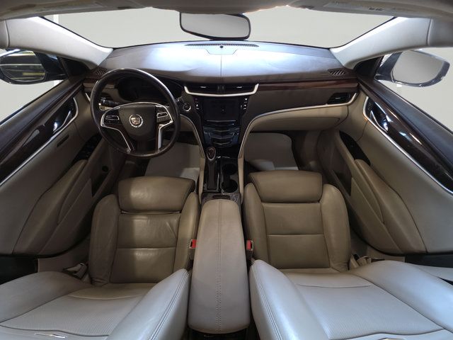 Used 2013 Cadillac XTS Luxury FWD image 30