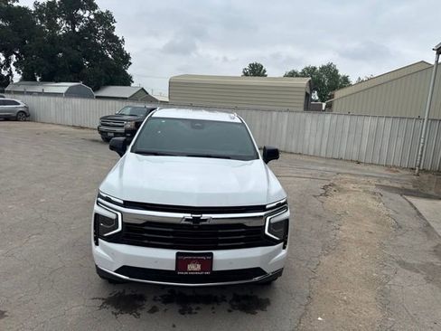 Used 2026 Chevrolet Tahoe LS w/ LPO, Dark Essentials Package RWD image 10