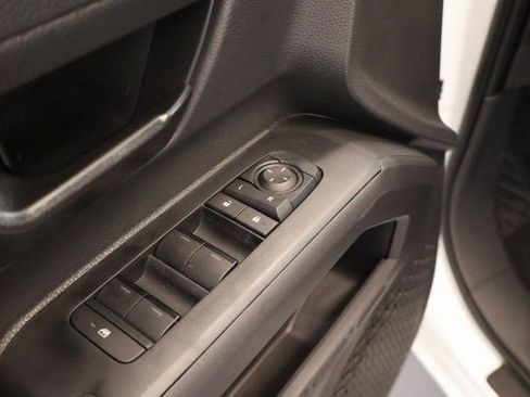 New 2025 Toyota Tacoma SR5 image 10