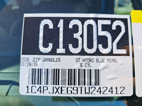New 2026 Jeep Wrangler Unlimited Sahara AWD/4WD image 11