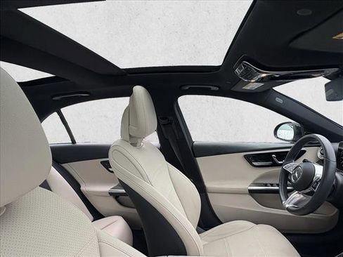 Used 2023 Mercedes-Benz C 300 Sedan image 22