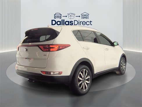 Used 2018 Kia Sportage EX image 6