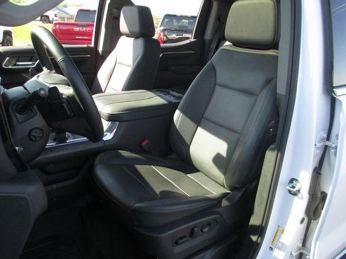 Used 2023 GMC Sierra 1500 SLT w/ SLT Premium Plus Package AWD/4WD image 23