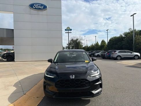 Used 2024 Honda HR-V LX image 8