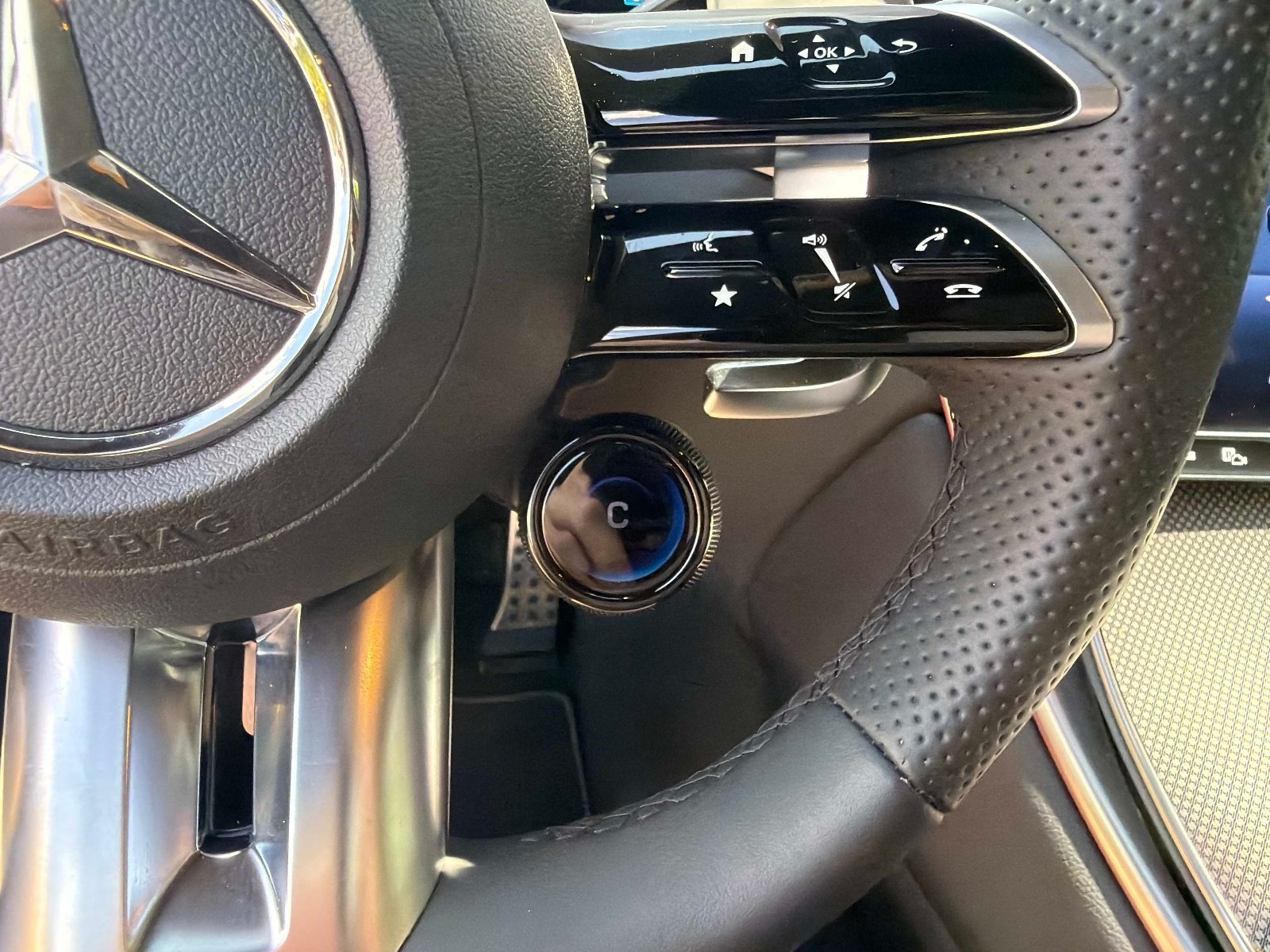Certified 2026 Mercedes-Benz GLC 43 AMG 4MATIC Coupe image 30
