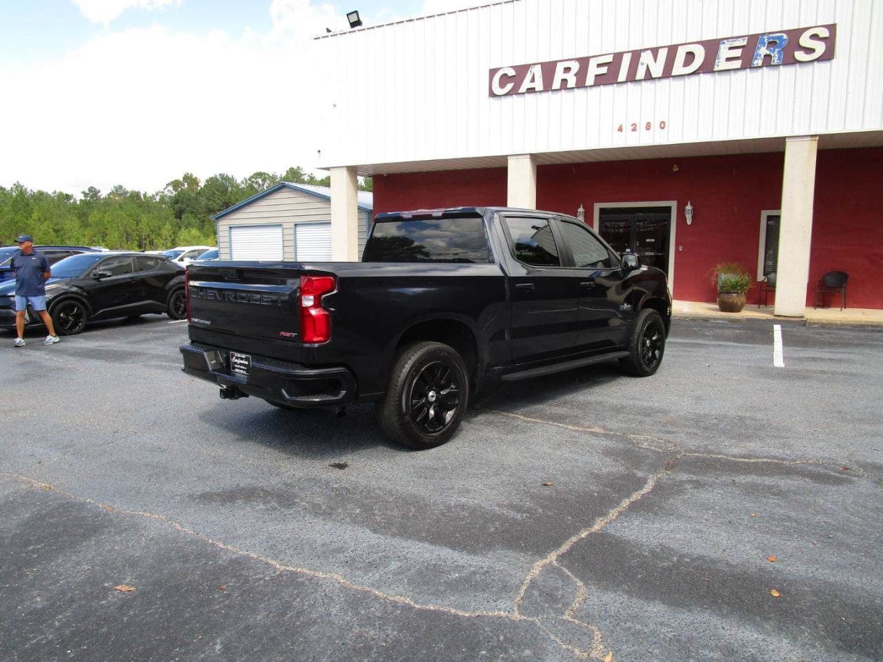 Used 2022 Chevrolet Silverado 1500 RST w/ Protection Package RWD image 6