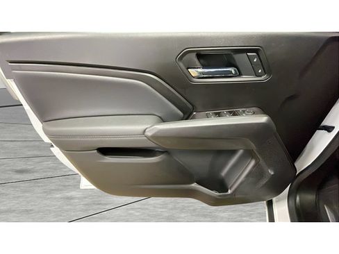 Used 2026 Chevrolet Colorado LT w/ Advanced Trailering Package AWD/4WD image 10