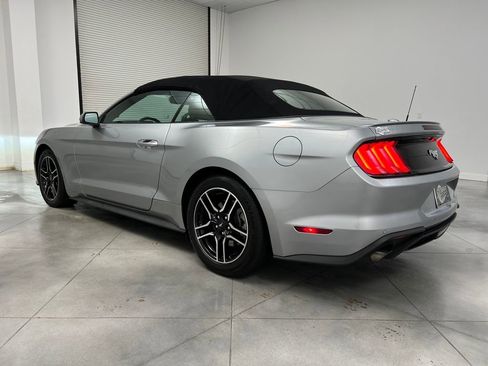 Used 2023 Ford Mustang Premium image 5