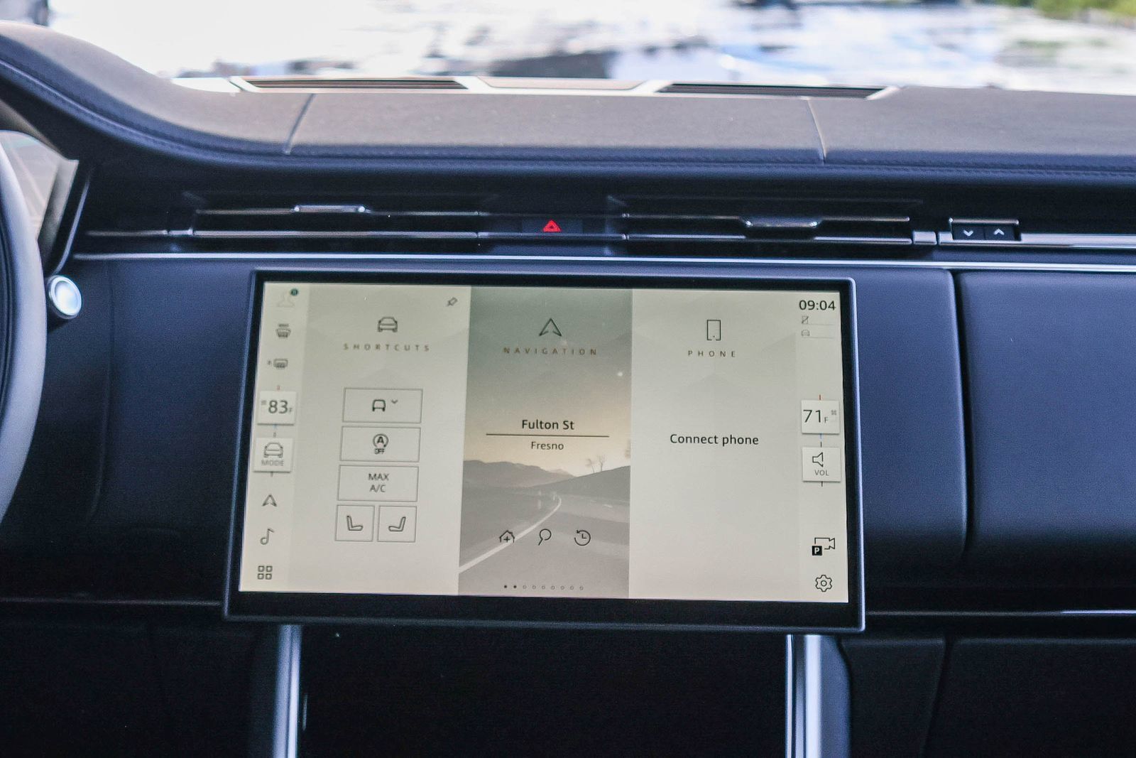 New 2026 Land Rover Range Rover SE AWD/4WD image 24