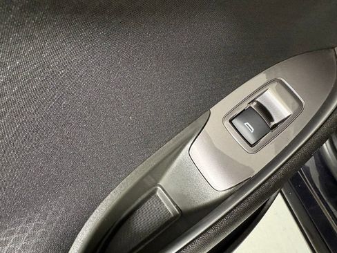 Used 2023 Chevrolet Malibu LT FWD image 34