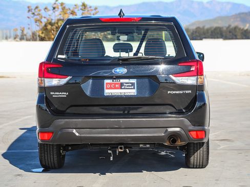 Used 2020 Subaru Forester image 6