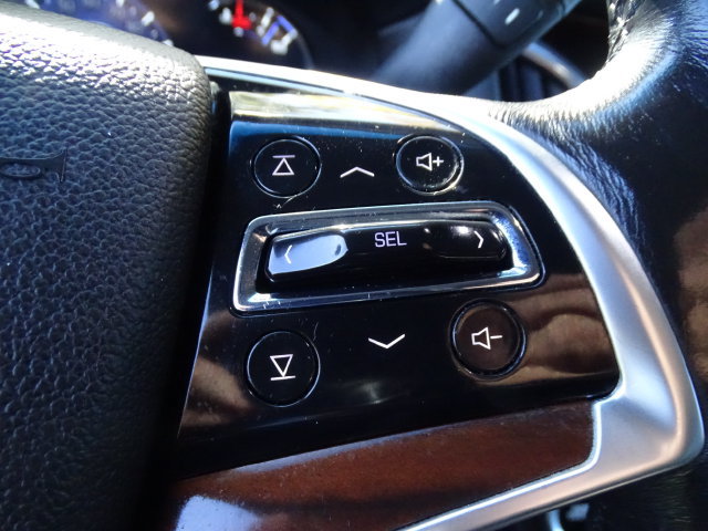 Certified 2018 Cadillac Escalade ESV Luxury AWD/4WD image 9
