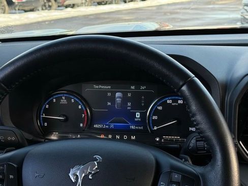Used 2023 Ford Bronco Sport Badlands image 9