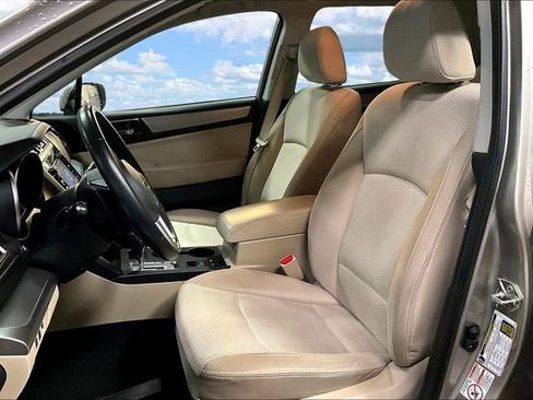 Used 2015 Subaru Outback 2.5i Premium image 20