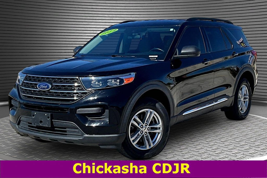 Used 2022 Ford Explorer XLT AWD/4WD image 1