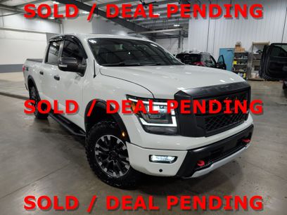Used 2020 Nissan Titan PRO-4X w/ Pro-4x Convenience Package