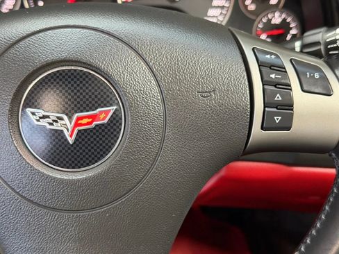 Used 2009 Chevrolet Corvette Convertible w/ Preferred Equipment Group RWD image 28