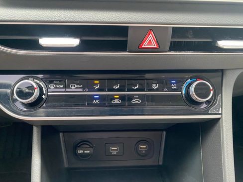 Used 2023 Hyundai Sonata SE image 21