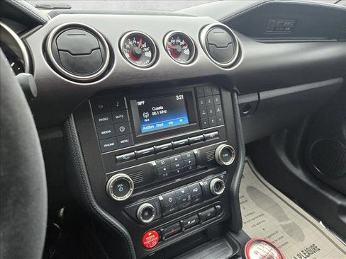 Used 2016 Ford Mustang Shelby GT350 w/ Track Package image 22