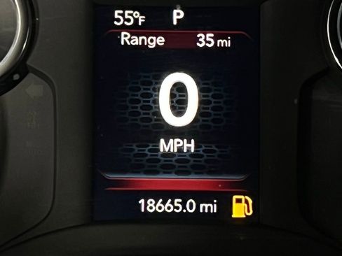 Used 2024 RAM 2500 Big Horn w/ Bed Utility Group image 14