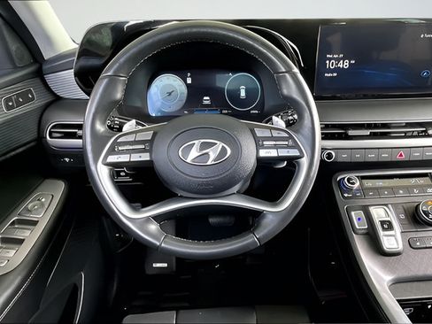 Used 2025 Hyundai Palisade Limited AWD/4WD image 8