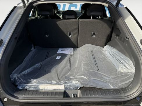 New 2025 Kia EV6 Wind image 16