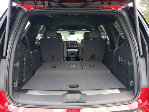 New 2026 Chevrolet Tahoe Premier RWD image 12