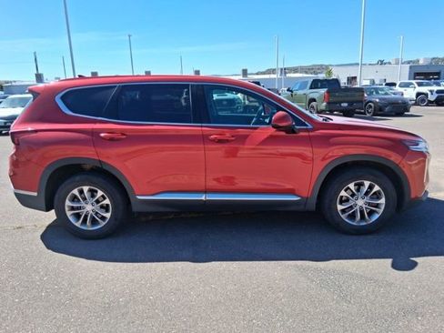 Used 2020 Hyundai Santa Fe SEL FWD image 12