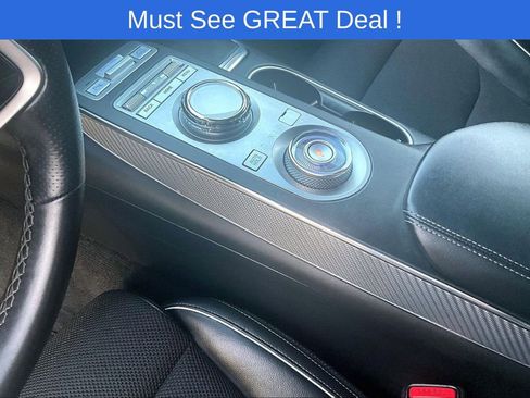 Used 2025 Genesis GV70 3.5T Sport image 18