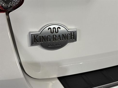 Used 2021 Ford Explorer King Ranch w/ Premium Technology Package AWD/4WD image 13