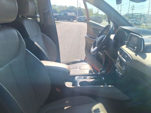 Used 2020 Hyundai Santa Fe SEL FWD image 20