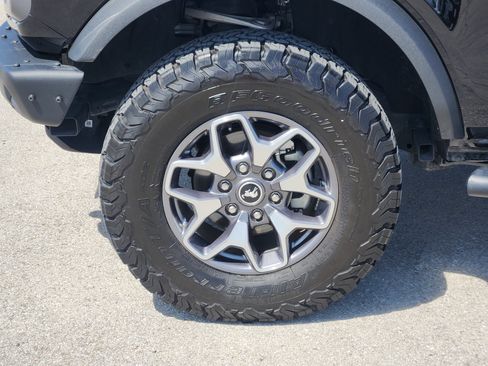 Used 2024 Ford Bronco Badlands AWD/4WD image 10
