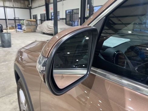 Used 2022 Mercedes-Benz GLB 250 image 16